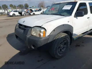 2002 Nissan Frontier SE z VIN 1N6ED27T22C382889, wystawiony jako IAAI lot #41548098 z przebiegiem Nie podano mil oraz . Historia ofert i sprzedaży dostępna na DreamBid. Obrazek 15.