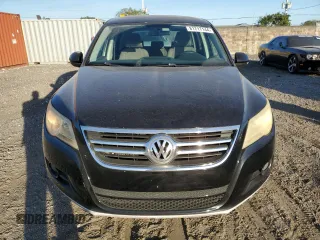 2010 Volkswagen Tiguan with VIN WVGCV7AX7AW530642, listed as a Copart auction lot 81717144 with 89,306 mi miles and Salvage Title. Bid and sale history available at DreamBid. Image 5.