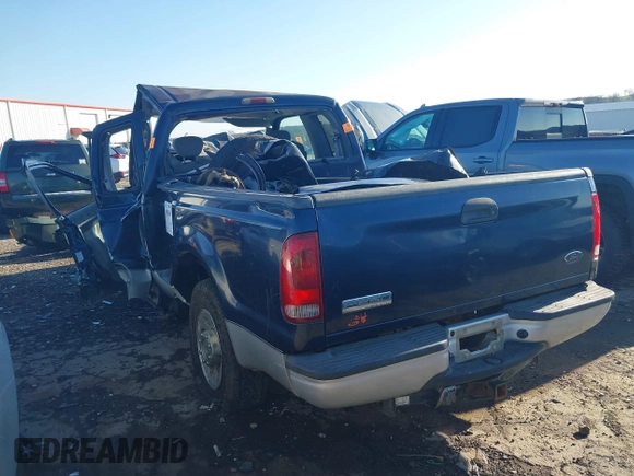 2005 Ford F-250 XL z VIN 1FTNX20555EB77243, wystawiony jako IAAI lot #41095006 z przebiegiem Nie podano mil oraz . Historia ofert i sprzedaży dostępna na DreamBid. Obrazek 3.