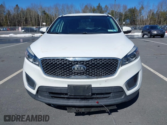 2018 Kia Sorento LX with VIN 5XYPG4A37JG351171, listed as a IAAI auction lot 41748189 with 85,000 mi miles. Bid and sale history available at carsss.com. Image 12.