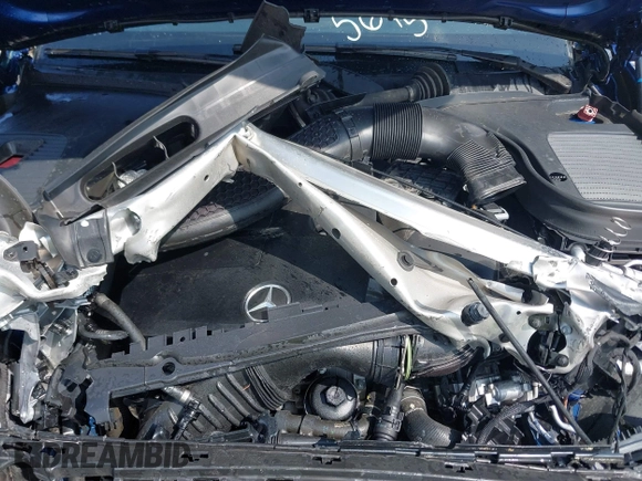 2020 Mercedes-Benz GLC with VIN WDC0G8EB1LF705695, listed as a IAAI auction lot 39381915 with 14,364 mi miles. Bid and sale history available at carsss.com. Image 10.