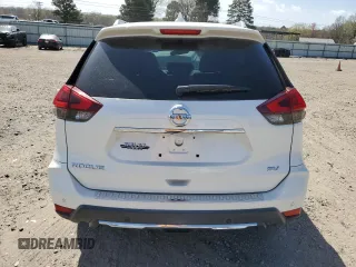 2020 Nissan Rogue SV z VIN KNMAT2MT6LP529864, wystawiony jako Copart lot #49717705 z przebiegiem 83 908 mil mil oraz Szkoda całkowita • Salvage title. Historia ofert i sprzedaży dostępna na DreamBid. Obrazek 6.