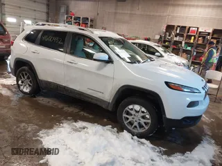 2017 Jeep Cherokee Latitude with VIN 1C4PJLCS9HW650514, listed as a IAAI auction lot 41600432 with 123,389 mi miles and . Bid and sale history available at carsss.com. Image 1.