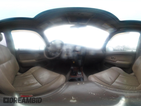 1999 Toyota 4Runner Limited с VIN JT3HN87R5X0235127, выставлен на аукционе IAAI как лот 41552429 с пробегом 181 435 миль миль и . История ставок и продаж доступна на DreamBid. Изображение 18.