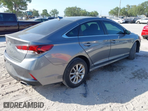 2019 Hyundai Sonata SE with VIN 5NPE24AFXKH812938, listed as a IAAI auction lot 42114418 with 24,014 mi miles and . Bid and sale history available at carsss.com. Image 4.