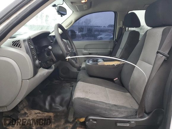 2007 Chevrolet Silverado 1500 Work Truck with VIN 2GCEC13J871554666, listed as a Copart auction lot 48214405 with 286,120 mi miles and Clean Title. Bid and sale history available at DreamBid. Image 7.