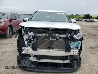 2022 Toyota Highlander L with VIN 5TDCZRAH0NS120106, listed as a Copart auction lot 59477505 with 42,971 mi miles and Salvage title. Bid and sale history available at DreamBid. Image 5.