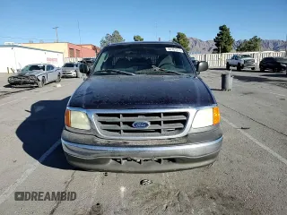 2004 Ford F-150 XL z VIN 2FTRF07274CA23500, wystawiony jako Copart lot #88761275 z przebiegiem 257 573 mil mil oraz Szkoda całkowita • Salvage title. Historia ofert i sprzedaży dostępna na DreamBid. Obrazek 10.