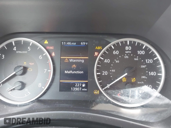 2023 Nissan Sentra S z VIN 3N1AB8BV7PY311515, wystawiony jako IAAI lot #42038589 z przebiegiem 13 907 mil mil oraz . Historia ofert i sprzedaży dostępna na DreamBid. Obrazek 7.