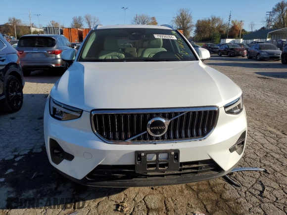 2023 Volvo XC40 Plus Bright Theme with VIN YV4L12UN9P2911905, listed as a Copart auction lot 79950284 with Not Provided miles and Salvage Title. Bid and sale history available at DreamBid. Image 5.