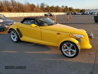 1999 Plymouth Prowler z VIN 1P3EW65G0XV501156, wystawiony jako Copart lot #85935754 z przebiegiem 35 947 mil mil oraz Szkody całkowita. Historia ofert i sprzedaży dostępna na DreamBid. Obrazek 4.