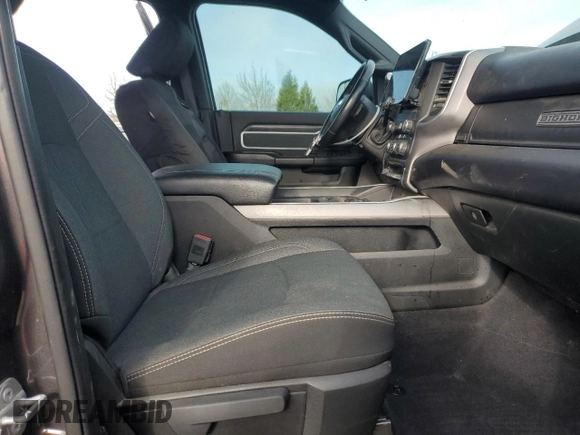 2021 Ram 2500 Big Horn z VIN 3C6UR5DL7MG561281, wystawiony jako Copart lot #49152245 z przebiegiem 77 429 mil mil oraz Szkoda całkowita • Salvage title. Historia ofert i sprzedaży dostępna na DreamBid. Obrazek 7.