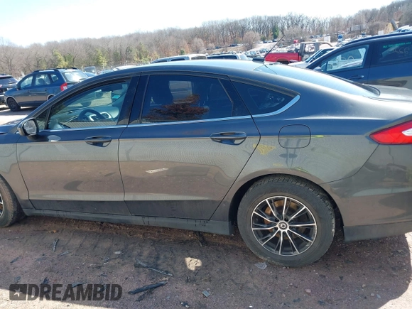 2015 Ford Fusion S with VIN 3FA6P0G73FR191128, listed as a IAAI auction lot 41901683 with 135,150 mi miles. Bid and sale history available at carsss.com. Image 13.