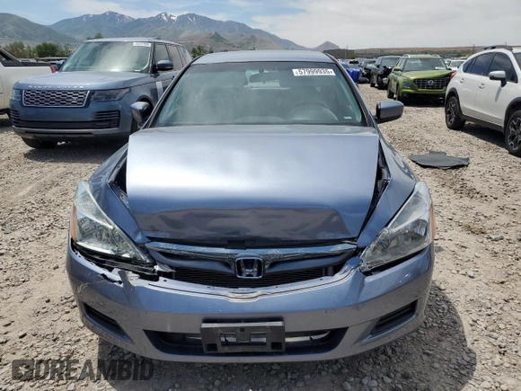 2007 Honda Accord LX z VIN 1HGCM564X7A085959, wystawiony jako Copart lot #57999935 z przebiegiem 177 132 mil mil oraz Szkoda całkowita • Salvage title. Historia ofert i sprzedaży dostępna na DreamBid. Obrazek 5.