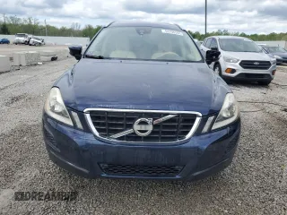 2012 Volvo XC60 3.2L с VIN YV4952DZ3C2309870, выставлен на аукционе Copart как лот 52700555 с пробегом 108 474 миль миль и На запчасти • Non repairable. История ставок и продаж доступна на DreamBid. Изображение 5.