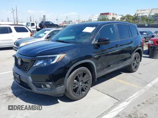 2021 Honda Passport Sport z VIN 5FNYF8H21MB038592, wystawiony jako IAAI lot #41955838 z przebiegiem 31 844 mil mil oraz . Historia ofert i sprzedaży dostępna na DreamBid. Obrazek 18.