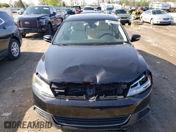 2013 Volkswagen Jetta SE z VIN 3VWDP7AJ4DM450800, wystawiony jako Copart lot #56277505 z przebiegiem Nie podano mil oraz Czysty tytuł • Clean title. Historia ofert i sprzedaży dostępna na DreamBid. Obrazek 5.