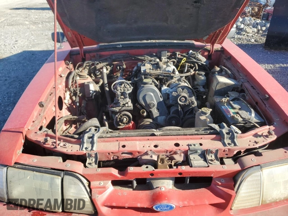 1992 Ford Mustang with VIN 1FACP44M2NF114167, listed as a Copart auction lot 83254224 with 35,482 mi miles and Clean title. Bid and sale history available at DreamBid. Image 11.