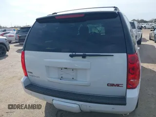 2011 GMC Yukon SLT with VIN 1GKS1CE03BR347941, listed as a IAAI auction lot 41637343 with 198,830 mi miles. Bid and sale history available at carsss.com. Image 17.