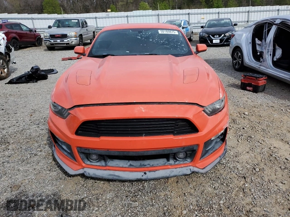 2015 Ford Mustang GT z VIN 1FA6P8CF3F5362135, wystawiony jako Copart lot #50189875 z przebiegiem 124 921 mil mil oraz Tytuł czysty. Historia ofert i sprzedaży dostępna na DreamBid. Obrazek 5.