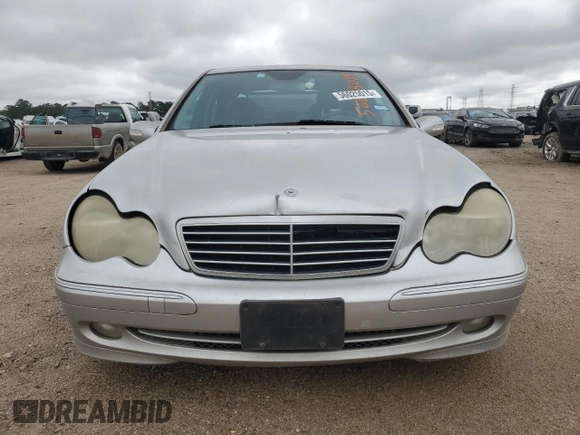 2004 Mercedes-Benz C 230 Kompressor with VIN WDBRF40J84F452074, listed as a Copart auction lot 56025015 with Not provided miles and Salvage title. Bid and sale history available at DreamBid. Image 5.