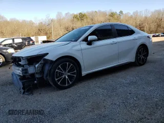 2019 Toyota Camry LE with VIN 4T1B11HK4KU818825, listed as a Copart auction lot 41471675 with 143,925 mi miles and Salvage Title. Bid and sale history available at carsss.com. Image 1.