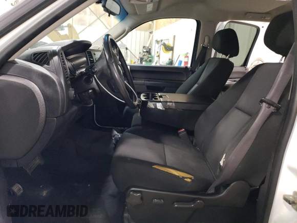 2010 Chevrolet Silverado 1500 1HY with VIN 3GCXKUEJ4AG133729, listed as a Copart auction lot 54064215 with 183,223 mi miles and Clean Title. Bid and sale history available at DreamBid. Image 7.