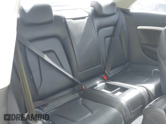 2010 Audi A5 Premium Plus с VIN WAULFAFR2AA069370, выставлен на аукционе IAAI как лот 42301018 с пробегом 114 526 миль миль и . История ставок и продаж доступна на DreamBid. Изображение 8.