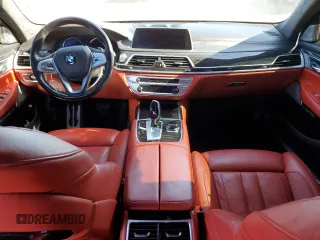 2018 BMW 7 Series 750i with VIN WBA7F0C53JGM23021, listed as a Copart auction lot 38758303 with 0 mi miles. Bid and sale history available at carsss.com. Image 8.
