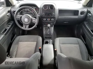 2015 Jeep Patriot Sport z VIN 1C4NJPBA6FD190521, wystawiony jako Copart lot #53051065 z przebiegiem 130 422 mil mil oraz Szkoda całkowita • Salvage title. Historia ofert i sprzedaży dostępna na DreamBid. Obrazek 8.