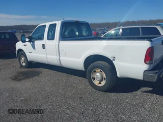 2005 Ford Super Duty F-250 XL with VIN 1FTSX20P35EB15506, listed as a IAAI auction lot 41756207 with 13,312 mi miles. Bid and sale history available at carsss.com. Image 3.