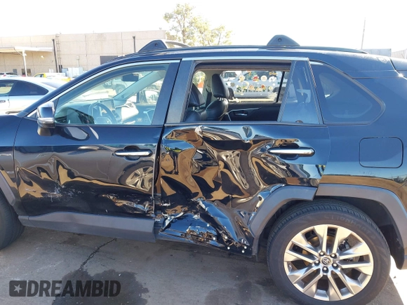 2019 Toyota RAV4 Limited with VIN JTMN1RFV5KD506624, listed as a IAAI auction lot 41657432 with 93,416 mi miles. Bid and sale history available at carsss.com. Image 6.