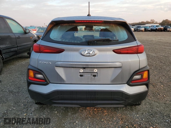 2020 Hyundai Kona SE with VIN KM8K12AA5LU579536, listed as a Copart auction lot 70356342 with 61,940 mi miles. Bid and sale history available at carsss.com. Image 6.