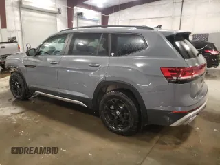 2024 Volkswagen Atlas Peak Edition SE with VIN 1V2CR2CA4RC581662, listed as a Copart auction lot 45403425 with 8,151 mi miles and Salvage title. Bid and sale history available at DreamBid. Image 2.