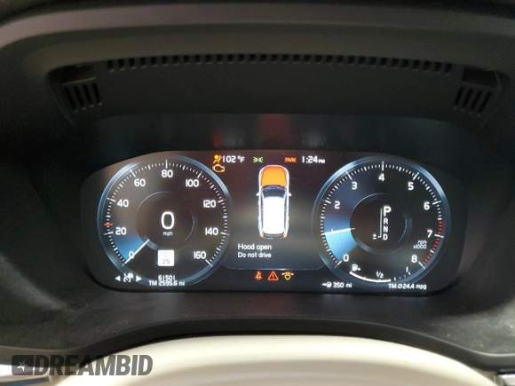 2019 Volvo XC60 Inscription with VIN LYV102RL4KB228781, listed as a Copart auction lot 62161715 with 61,501 mi miles and Salvage title. Bid and sale history available at DreamBid. Image 9.
