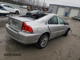 2007 Volvo S60 2.5L Turbo with VIN YV1RH592372614308, listed as a Copart auction lot 83752534 with 242,992 mi miles and Clean Title. Bid and sale history available at carsss.com. Image 3.