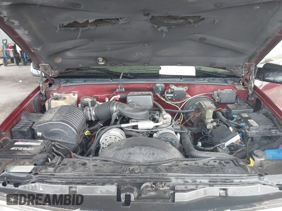1999 Chevrolet Suburban z VIN 3GNFK16R8XG144067, wystawiony jako IAAI lot #42433835 z przebiegiem 362 941 mil mil oraz . Historia ofert i sprzedaży dostępna na DreamBid. Obrazek 10.