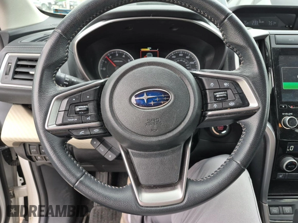 2022 Subaru Ascent Premium z VIN 4S4WMAED8N3429842, wystawiony jako IAAI lot #42561423 z przebiegiem 101 276 mil mil oraz . Historia ofert i sprzedaży dostępna na DreamBid. Obrazek 23.