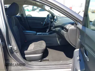 2021 Nissan Sentra SV with VIN 3N1AB8CV6MY290716, listed as a IAAI auction lot 42012958 with 50,344 mi miles and . Bid and sale history available at DreamBid. Image 5.