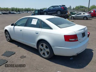 2008 Audi A6 z VIN WAUDH74F88N080841, wystawiony jako IAAI lot #42423463 z przebiegiem 34 594 mil mil oraz . Historia ofert i sprzedaży dostępna na DreamBid. Obrazek 3.