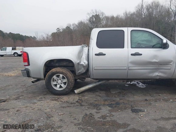 2011 GMC Sierra 1500 SLE with VIN 3GTP1VE09BG361260, listed as a IAAI auction lot 41419293 with 193,433 mi miles. Bid and sale history available at carsss.com. Image 17.