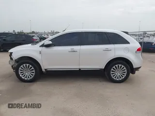 2012 Lincoln MKX with VIN 2LMDJ6JK8CBL01555, listed as a IAAI auction lot 41723407 with 111,370 mi miles. Bid and sale history available at carsss.com. Image 15.