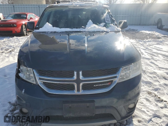 2013 Dodge Journey Crew with VIN 3C4PDCCG8DT569720, listed as a Copart auction lot 88199795 with 125,750 mi miles and Clean title. Bid and sale history available at DreamBid. Image 5.