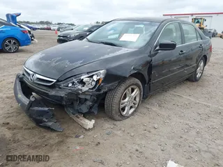 2006 Honda Accord Sdn LX SE with VIN 1HGCM56306A042513, listed as a IAAI auction lot 41926320 with 214,684 mi miles. Bid and sale history available at carsss.com. Image 17.