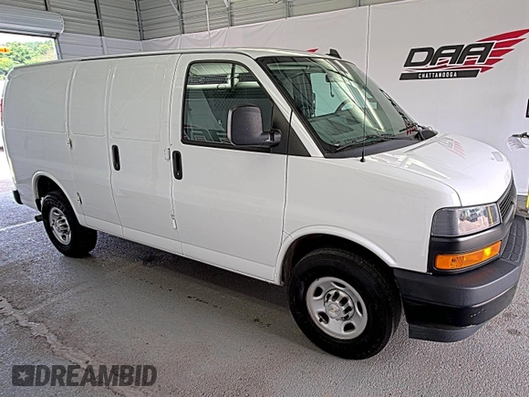 2021 Chevrolet Express Cargo z VIN 1GCWGAFP5M1201537, wystawiony jako IAAI lot #42642579 z przebiegiem 96 732 mil mil oraz . Historia ofert i sprzedaży dostępna na DreamBid. Obrazek 5.