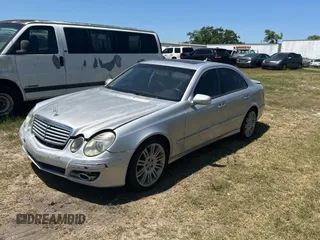 2007 Mercedes-Benz E-Class 3.5L with VIN WDBUF56XX7B076632, listed as a Copart auction lot 53721005 with 130,410 mi miles and Salvage Title. Bid and sale history available at carsss.com. Image 2.
