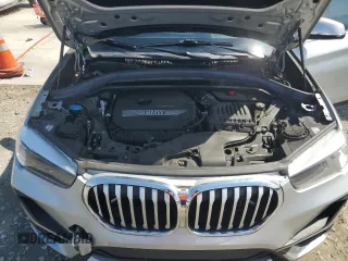 2020 BMW X1 xDrive28i z VIN WBXJG9C04L3L89568, wystawiony jako Copart lot #56646715 z przebiegiem 133 790 mil mil oraz Szkoda całkowita • Salvage title. Historia ofert i sprzedaży dostępna na DreamBid. Obrazek 12.