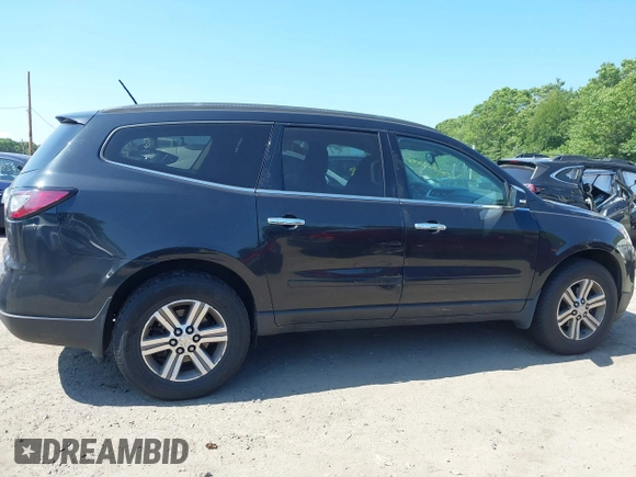 2015 Chevrolet Traverse LT z VIN 1GNKRGKD1FJ229238, wystawiony jako IAAI lot #42543288 z przebiegiem 285 667 mil mil oraz . Historia ofert i sprzedaży dostępna na DreamBid. Obrazek 13.