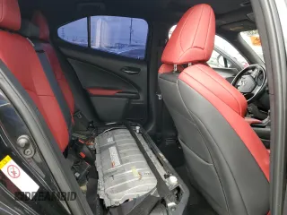 2019 Lexus UX 250h с VIN JTHU9JBH3K2010317, выставлен на аукционе Copart как лот 56598635 с пробегом 54 206 миль миль и Списание • Salvage title. История ставок и продаж доступна на DreamBid. Изображение 11.