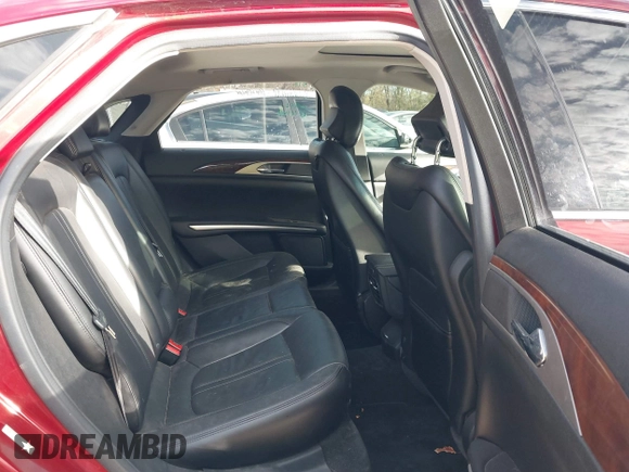 2016 Lincoln MKZ with VIN 3LN6L2JK1GR600996, listed as a IAAI auction lot 40903544 with 152,902 mi miles and . Bid and sale history available at DreamBid. Image 8.